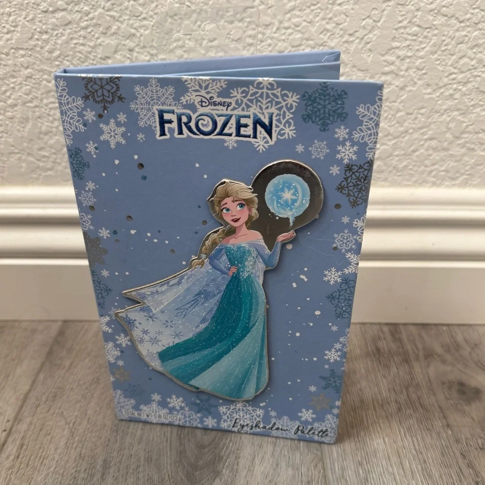 Disney Frozen Eyeshadow Palette, Disney’s Frozen Elsa Palette, Disney Palette